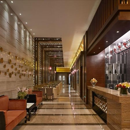 Sovereign Hotel Zhanjiang Zewnętrze zdjęcie